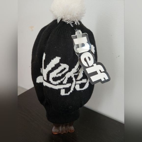 Neff Unisex Toque/Hat - Picture 3 of 5